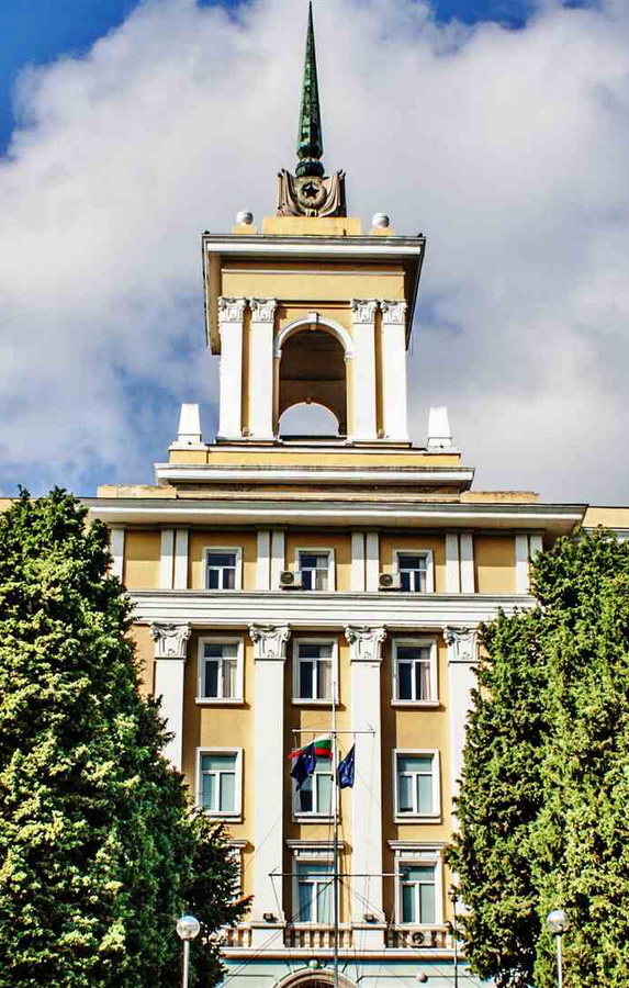 Nikola Vaptsarov Naval Academy Photo